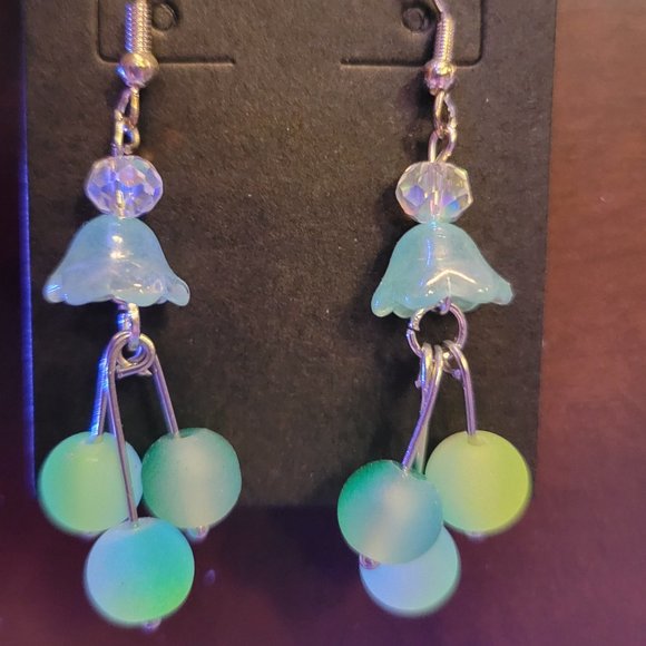 Flower Bell Glass Earrings with 925 sterling Silver - Picture 1 of 4